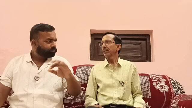 किच्छा नगर पालिका परिषद एवं सिरौली नगर पालिका परिषद चुनाव अपराह्न 1.00 बजे तक की स्थिति देखी मेरे साथ लाइव और मेरे मित्र राज सक्सेना के साथ लाइव