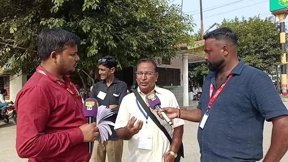 किच्छा नगरपालिका चुनाव का रुझान LIVE: बड़ा सवाल—किसके सिर सजेगा जीत का ताज? मतगणना केंद्र पर पुलिस-प्रशासन मुस्तैद
#किच्छा_नगरपालिका_चुनाव #चुनाव_रुझान #LIVEUpdate #मतगणना #किच्छा #उधमसिंहनगर #पुलिस_प्रशासन #ElectionUpdate #THE_NETWORK24