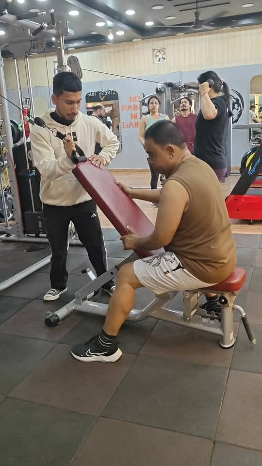 Training start.
#fitnessjourney #gymnastics #trendingreels #shorts Kishori Upadhyay Hemraj Mehta Manoj Singh Gwal Journlist pratik pathak , जर्नलिस्ट प्रतीक पाठक Ganesh Chand