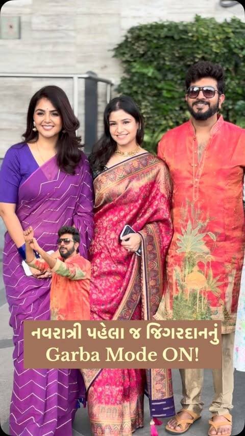 નવરાત્રી પહેલા જ જિગરદાનનું Garba Mode ON! 💃🔥
#jigardangadhavi #sachinavratri #navratri #garbanight #ahemdabad