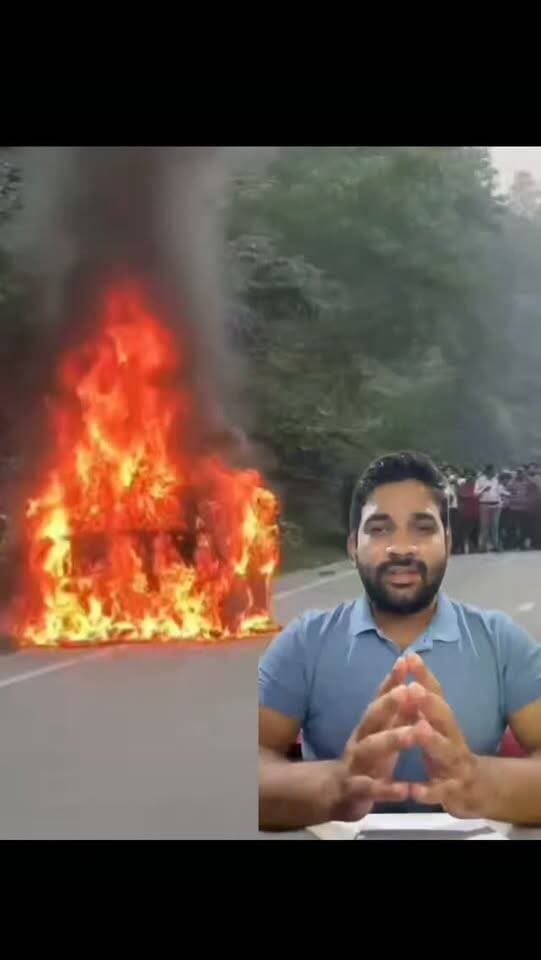 गजरौला मार्ग पर चलती कार बनी आग का गोला,दो भाइयों ने कूद कर बचाई जान
UP POLICE अमरोहा पुलिस