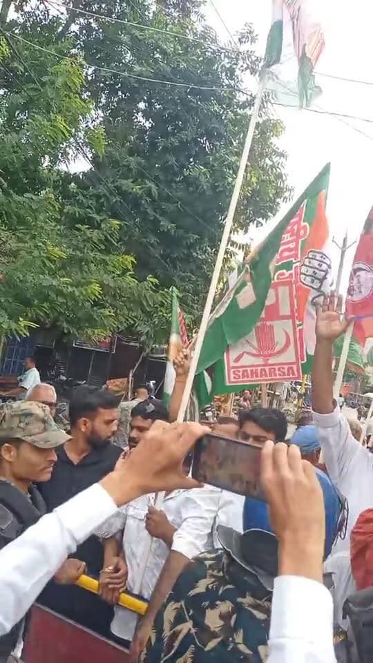 वोट चोर गद्दी छोड़..