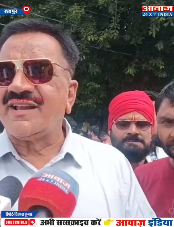 किच्छा चुनाव में कांग्रेस की जीत के बाद पूर्व विधायक राजकुमार ठुकराल बोले छोटू-मोटू....
#AwaazIndiaDigital #Uttarakhand #Rudrapur #Congress #Protest #Kichha #NagarPalikaElection #Counting #ElectionResults #Congress #RajeshPratapSingh #TilakRajBehar #RajkumarThukral #PoliticsNews #UdhamSinghNagarPolice #LatestNews