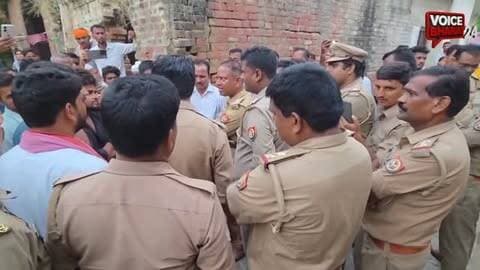 बछरावां में पीड़ित परिवार-पुलिस में नोकझोंक, भगवान दीन के बेटे ने पुलिस से जताई नाराजगी!
#voicebharat24 #रायबरेली #raebareli #viralreelsシ #reelsviralシ