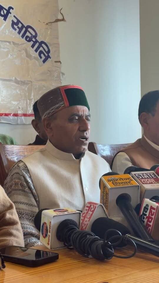 पेंशनरों के गुटों में टकराव. ,एक गुट के आरोपों के बाद दूसरा गुट भी आया मीडिया के सामने...