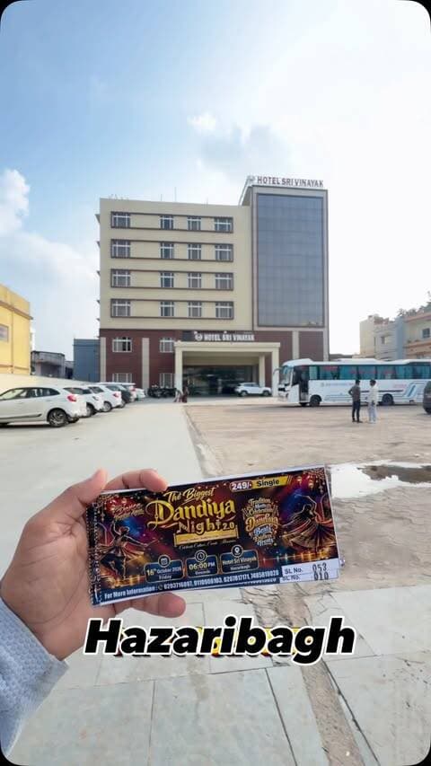Biggest Dandiya night in Hazaribagh ( Date 16 October )
.
.
.
.
#Hazaribagh #jharkhand #hazaribag #hazaribagh_se_hai
