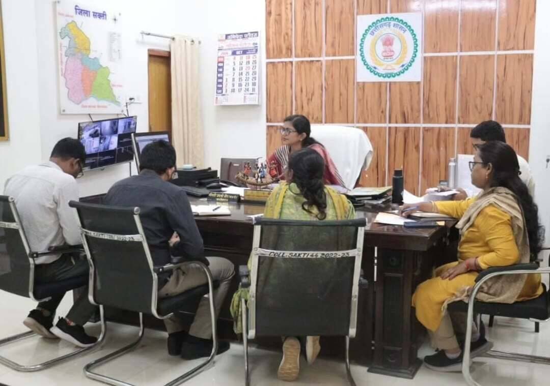 मतदाता सूची के विशेष अभियान के लिए कार्यालय मुख्य निर्वाचन पदाधिकारी छत्तीसगढ़ द्वारा वीडियो कॉन्फ्रेंसिंग आयोजित
#इलेक्शनकमिशनऑफइंडिया
#saktidist