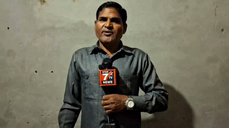 थाना सदर बाजार क्षेत्र के गांजा तस्कर आरसी मिशन पुलिस ने कर लिया गिरफ्तार जिनके पास से कितना गांजा क्या चीज हुई बरामद देखिए पूरी रिपोर्ट शाहजहांपुर उत्तर प्रदेश