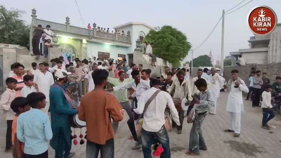 खुईयां सरपंच चुनाव बना रोचक उमेश साहू ने दिया कंचन साहू कों समर्थन