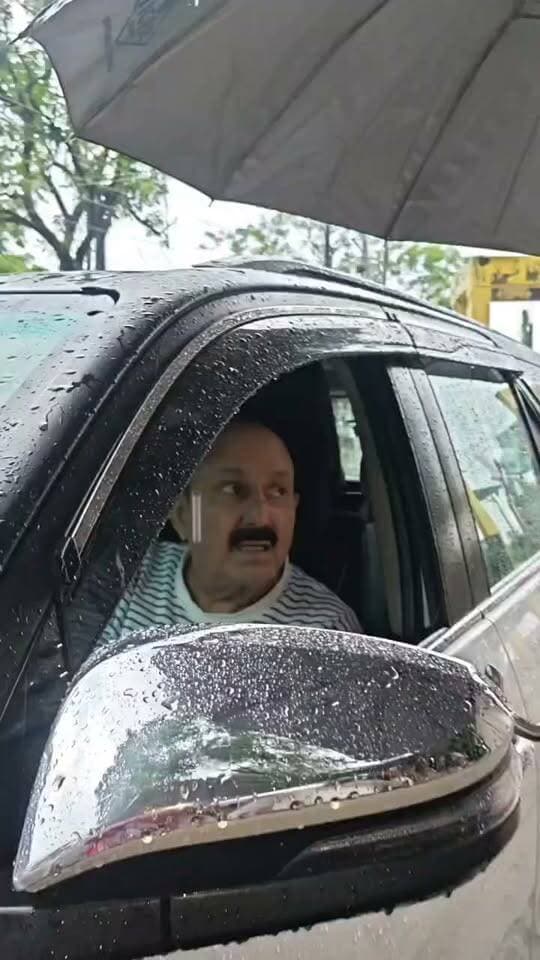 विधायक रोमी का पारा देख उड़ गए अधिकारी के होश, देखें वीडियो
#lakhimpurkhirinews
#paliakalankheri
#LatestNews
#UPNews
#dmkheri
#mlaromisahani