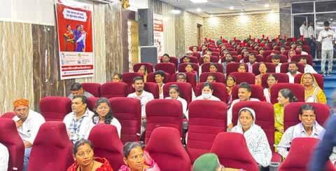 बैकुंठपुर: कोरिया में 118 ग्राम पंचायतें टीबी मुक्त घोषित, युवा जोश टीम जागरूकता पर लगी