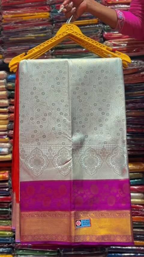 🌸 One Puja, A Thousand Colours of Tradition! ✨
From the elegance of exquisite Indian sarees to the charm of beautiful salwars and the timeless style of Kurta-Pyjamas, find your perfect festive look under one roof! ❤️
This Durga Puja, dress in tradition, embrace elegance, and celebrate every moment in style — without stretching your budget. 🛍️
Your festive shopping destination is Adi Mohini Mohan Kanjilal, Bongaigaon! 💫
📍 Bir Chilarai Path, Chapaguri Road, Near Axis Bank Ltd, Bongaigaon, Assam – 783380
📞 9864259025
✨ This Puja, wear tradition. Celebrate in style!
#AdiMohiniMohanKanjilal #DurgaPujaSpecial #PujaFashion #TraditionalWear #SareeLove Bongaigaon