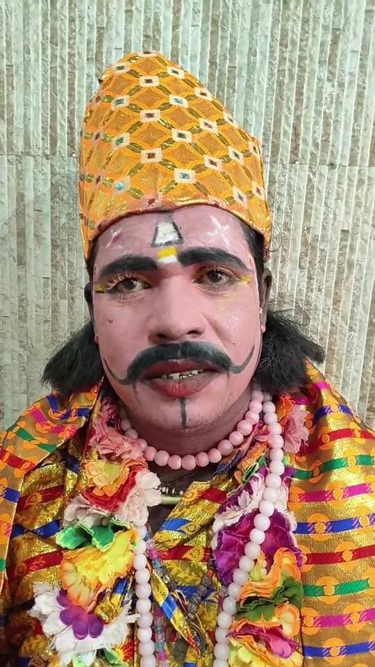 मिर्जापुर में गूंज रही दक्षिण की भक्ति! आंध्र प्रदेश से आए कलाकारों के भजन सुन मंत्रमुग्ध हो रहे लोग
#MirzapurBhajan #AndhraArtists #BhajanSandhya #MirzapurNews #BhaktiMeinLeen #TodayMirzapur