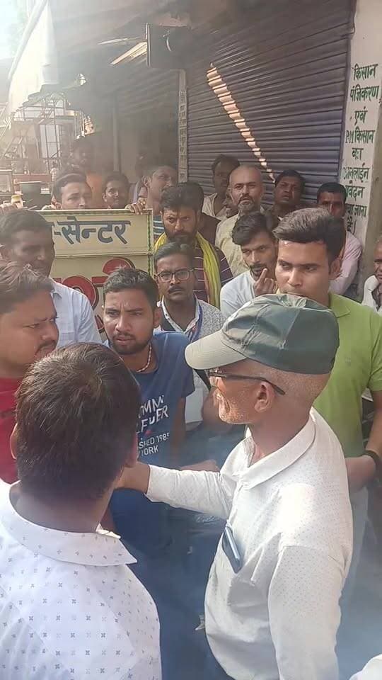 अंचल प्रशासन ने शुरू कराई नापी CO संजीव कुमार के उपस्थिति में, पिंक राज का अनिश्चितकालीन अनशन अब भी बरकरार #bdbiharjharkhand