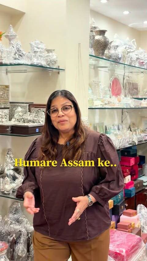 Dibrugarh, iss Diwali gifting ki aapki taiyaari sirf Barn 14 se!
Apne parivaar, doston aur khaas logon ke liye chuniye elegant Diwali gifts, beautiful home décor aur exquisite pure silver collections, ab Dibrugarh mein.
Phoenix Building, Near Overbridge, Mancotta Road,
Dibrugarh, Assam - 786001
+91 60037 79177
.
.
.
.
.
.
(assam gifting shop, gifting shop, gifting, silver gifting, corporate gifting, diwali gifting)
#giftsforfamily #giftideas #diwali #assam #explore