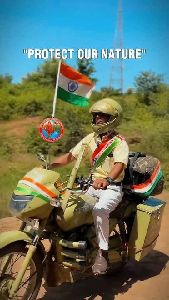 यह धरती हम सबकी है, और इसे स्वच्छ रखना भी हम सबका सामूहिक उत्तरदायित्व है! 🇮🇳
#cleanindiamission #vishnubhartesh #citizenship #bethechangeyouwanttosee