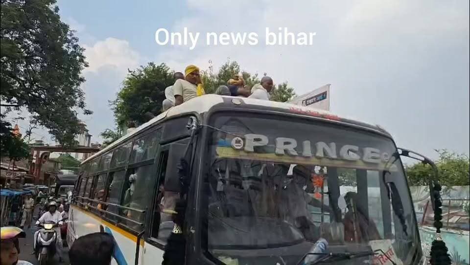लखीसराय। सड़क सुरक्षा अभियान, 43 वाहन चालकों पर कार्रवाई।