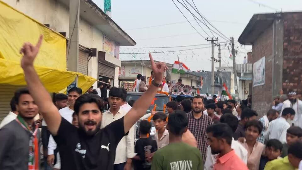 सिरौली कलां नगर पालिका में सईदुल रहमान का विजयी जुलूस