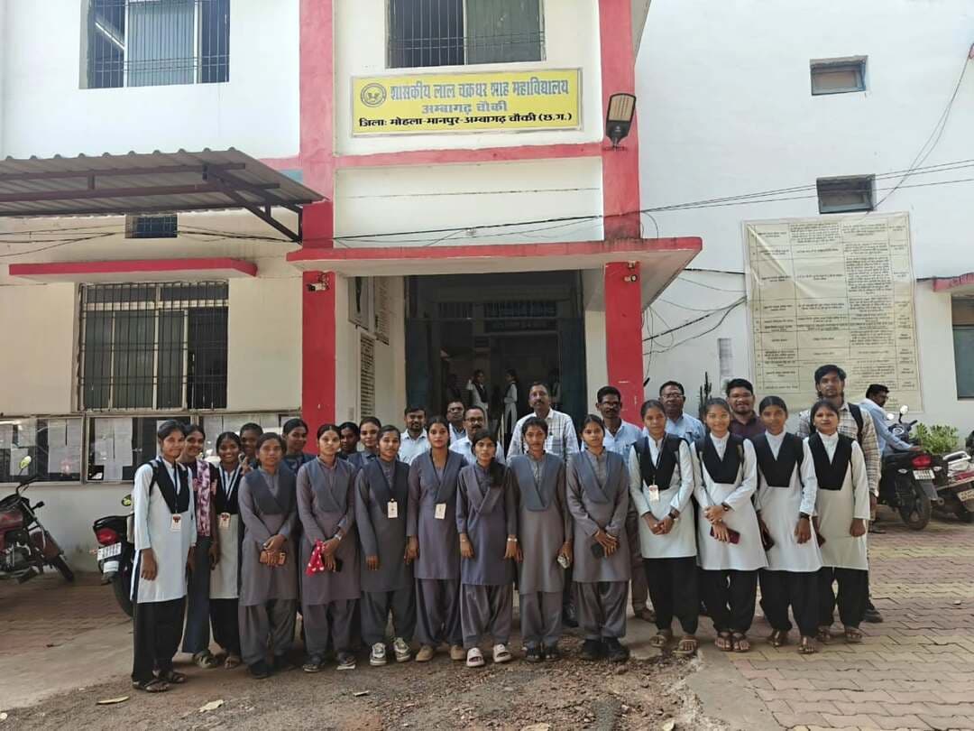 सेवा संकल्प अभियान के तहत विद्यार्थियों को नवाचार, स्टार्टअप एवं उद्यमिता के प्रति किया गया जागरूक
- राष्ट्रीय नवाचार चुनौती में भागीदारी और स्वरोजगार के अवसरों की दी गई जानकारी
#सेवा_संकल्प_अभियान #SevaSankalpAbhiyan #SevaSankalp #JanSeva JanBhagidari ViksitChhattisgarh SevaSeVikas
@chhattisgarhcmo @dpr.chhattisgarh
