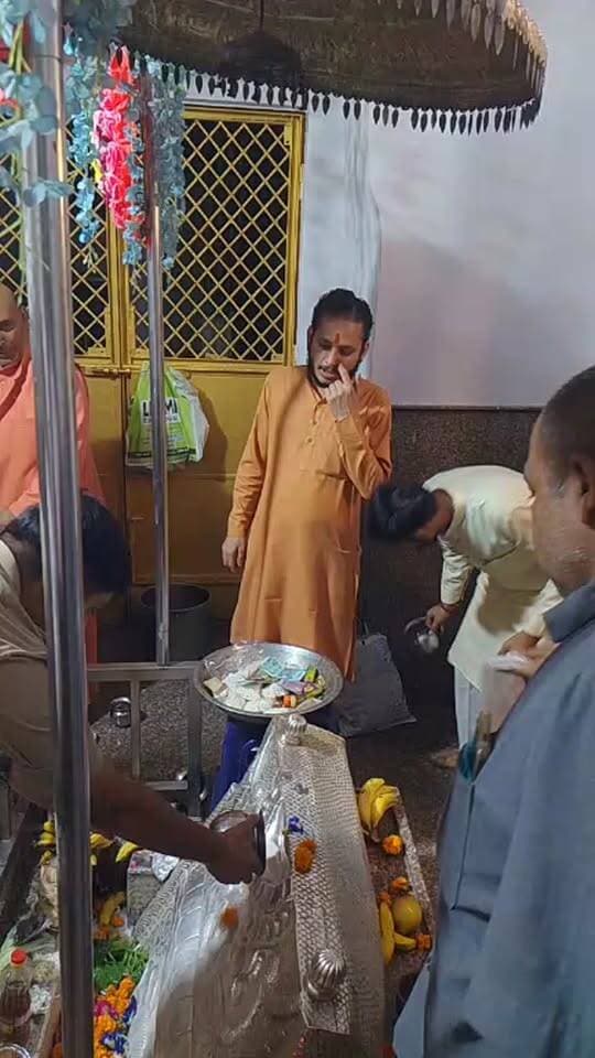 #haridwar : श्री नारायणी शिला मंदिर पर पितृ अमावस्या की पूर्व संध्या पर सुरक्षा व्यवस्था का निरीक्षण करने पहुंचे एसपी सिटी दीपक सिंह : देखें वीडियो
Haridwar Stambh Vasudev Haridwar Police Uttarakhand Police