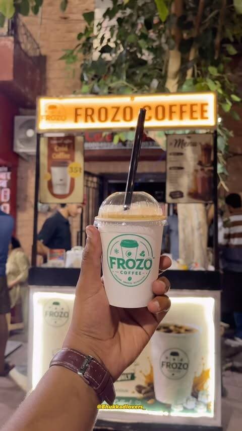 ☕🤎 JODHPUR’S MOST UNDERRATED COFFEE SPOT! 😍🔥
Guys, imagine getting a delicious cold coffee for just ₹35 ONLY! 🤯🧋 Yes, you heard that right! 💸✨
One sip and you might just get addicted! 😮💨❤️ Plus, they have shakes too! 🥤
📍 Forzo Coffee
📌 Near Bhaskar Circle, Ratanada & Shikargarh Mini Market, Jodhpur
Tag your cold coffee partner 👇🏻🤝 and save this spot for your next coffee craving! ☕
#jodhpur #bhukkadcommunity #viral #trending #newplacealert