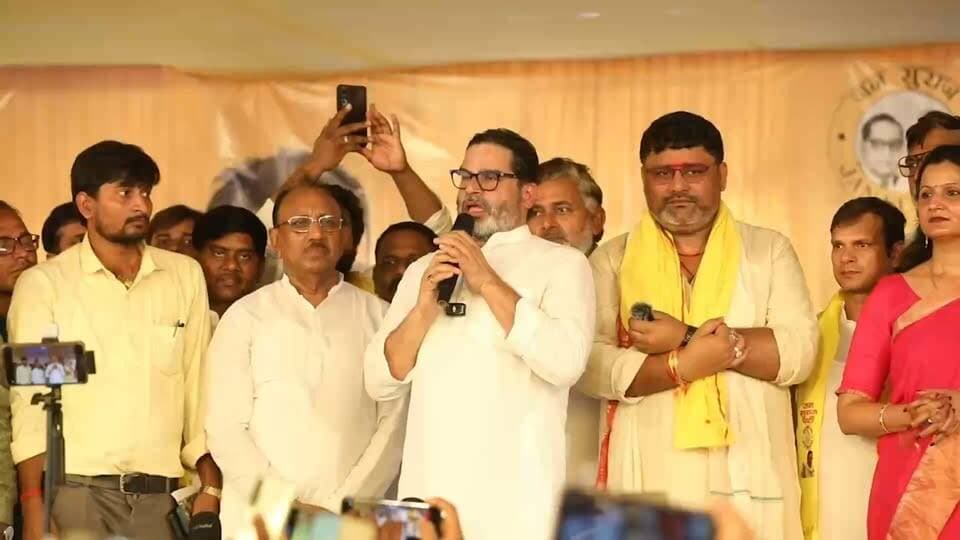 यादव समाज के लोगों के फर्जी एनकाउंटर पर प्रशांत किशोर ने एनके यादव को घेरा, बाढ़ पीड़ितों पर भी बोले