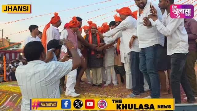 झांसी के मौठ में विराट दंगल का आयोजन, निरहुआ को देखने उमड़ा जनसैलाब
