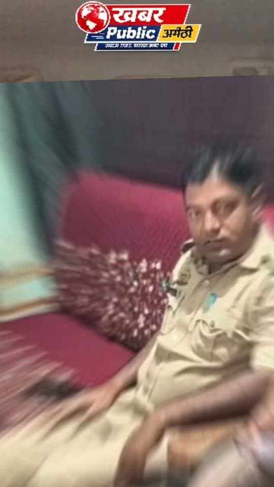 🚨 अमेठी ब्रेकिंग: दिल्ली प्रदर्शन से पहले पुलिस अलर्ट!
दिल्ली में सीजेपी प्रदर्शन को लेकर अमेठी में सात लोग रहे नजरबंद! युवा सपा नेता मोहम्मद मुस्लिम, लोकगायक प्रदीप मौर्य और चिराग फाउंडेशन के सिद्धार्थ मौर्य ने हाउस अरेस्ट की जानकारी सोशल मीडिया पर साझा की। वहीं, भारतीय किसान यूनियन के जिलाध्यक्ष नफीस चंदेल शुक्रवार देर रात्रि जंतर-मंतर पहुंचे, जहां उनके मुताबिक पुलिस ने हिरासत में लेकर चेतावनी के बाद छोड़ दिया।
🎤 सुनिए, नफीस चंदेल ने क्या बताया!
#AmethiNews #BreakingNews #HouseArrest #AmethiPolice #JantarMantar #KisanAndolan
Mohd Musslim Arvind Pal शरद द्विवेदी Akhilesh Yadav Kishori Lal Sharma UP Police DM Amethi