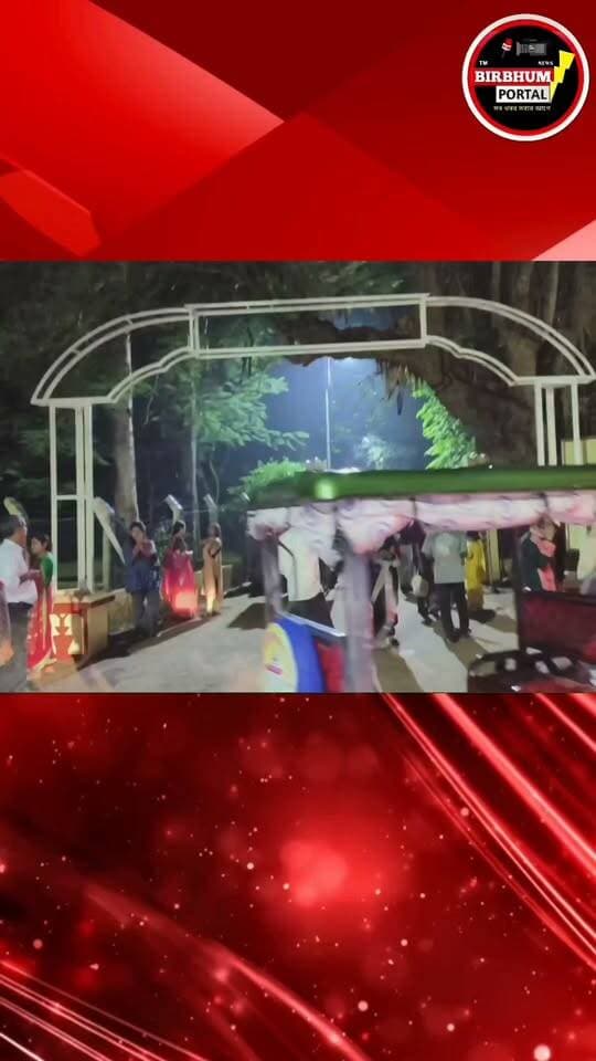 শান্তিনিকেতনের আনন্দবাজার
মেলায় উপচে পরা ভীড়!