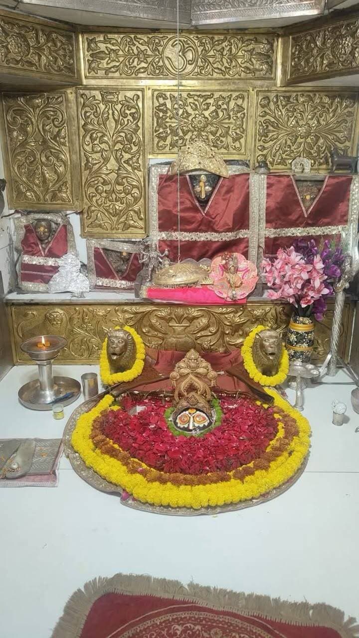 🚩🚩🚩🌹🌺🌺 ॥ ॐ ऐं ह्रीं क्लीं चामुण्डायै विच्चैः॥ 🌹🌺🌺🏵️🌸💐💐🍁🍁🍁 (माँ कालका के आज के श्रृंगार दर्शन)। व (मनसा देवी) जय माँ काली कालका वाली 🌻🌻🌻🌺🌺🍂🙏🙏🙏Like /comment /share / follow instagram and you tube subscribe
https://nsmpkp.com News Social Media Pinjore Kalka Panchkula Reporter mani Pinjore / kalka 11-10-2026,
my E-mail:manisharma4009@ gmail.com what's app no:-9896944009
https://www.instagram.com/p/DeVkOXdgRSQ/?psln=MWdzcHU4dm03eHJuNA==