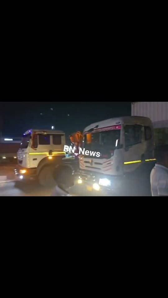 NH-48 पर देर रात बड़ा हादसा: खड़े ट्रेलर में घुसा दूसरा ट्रेलर, दुघेड़ा के पास लगा लंबा जाम