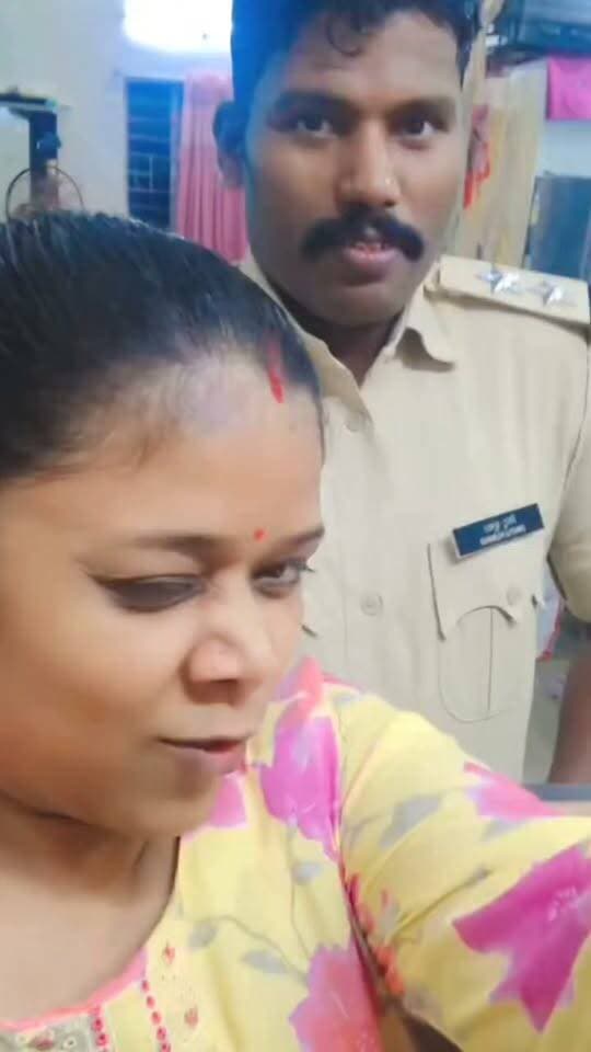 गया में खाकी वर्दी में पत्नी के साथ रील्स बनाने का वीडियो वायरल, लुटुआ थानाध्यक्ष पर उठे सवाल, डीएसपी ने लिया संज्ञान, वीडियो की सत्यता की जांच में जुटी पुलिस
