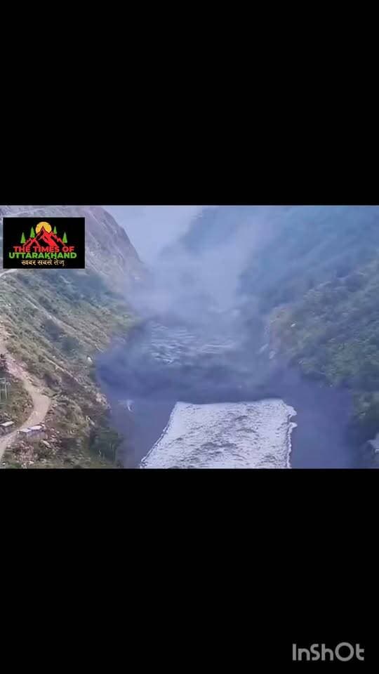 नेपाल के गोरखा में बाढ़ का तांडव कई मकान बहे, कई पुल टूटे.
𝑭𝒐𝒍𝒍𝒐𝒘𝒆𝒓𝒔. Nepal11 Live #NepalFlood Rudrapur online