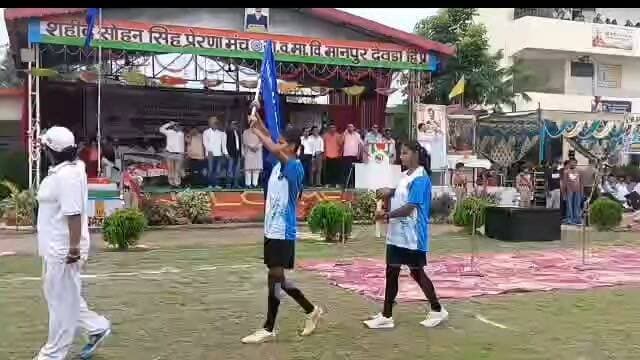 मानपुर देवड़ा में 67वीं राज्य स्तरीय खेलकूद प्रतियोगिता शुरु , मार्च पास्ट में मुख्य अतिथि को सलामी