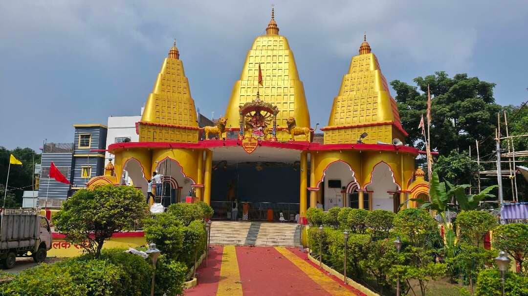 देवघर के बेलाबगान दुर्गाबाड़ी मंदिर का अदभुत व आकर्षक दृश्य। बेला बागान बालक संघ तैयारी में जुटा। #deoghar #belabagaan #durgapuja #khabardeogharlive