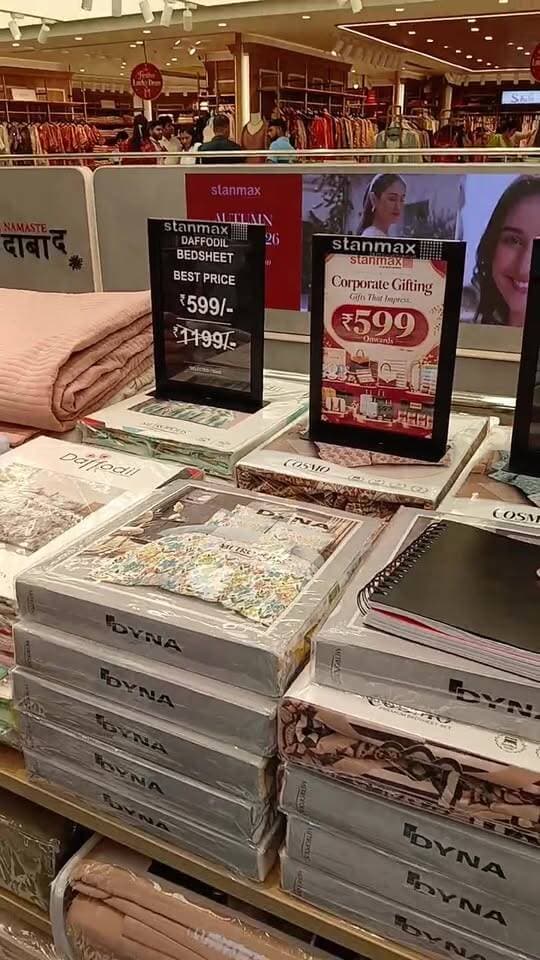 #stanmax में दिवाली शॉपिंग का धमाल, चुनिंदा सामान पर 70% तक की छूट...
#shopping
#festival
#discount
#voiceoffaridabad
#Voiceoffreedom