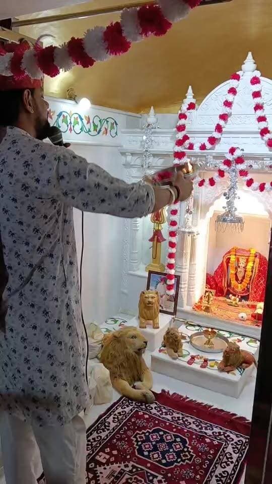 करणी माता मंदिर भादरा में महा आरती।