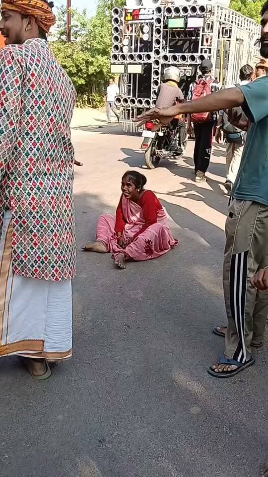 बाबा बागेश्वर की सनातन हिंदू एकता रथ यात्रा में आया भूत