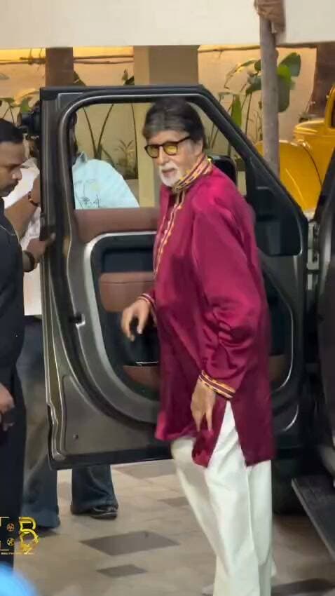 🎂❤️ HAPPY 84TH BIRTHDAY TO THE LEGENDARY AMITABH BACHCHAN! 👑✨
A once-in-a-century actor, an everlasting superstar, and the pride of Indian cinema! 🙏🔥