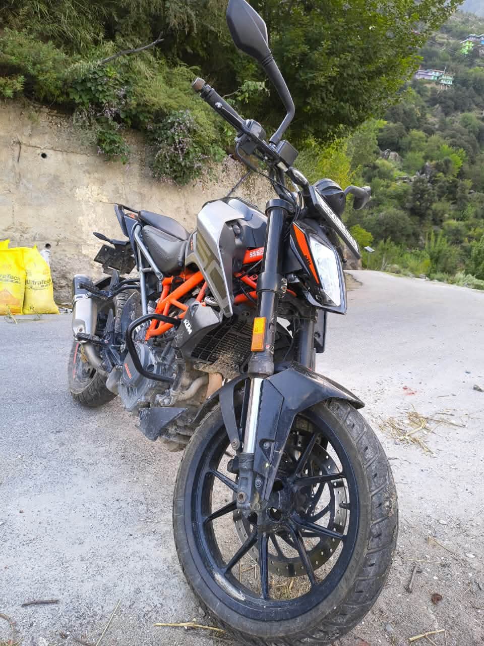 🚘 Vehicle for Sale 🚘
✅ Model: 21 October 2021
✅ Driven: 21,000 km
✅ Condition: Good
💰 Price: ₹1,50,000
📞 Contact Number: 9816239443
Interested buyers can contact the given number for more details.