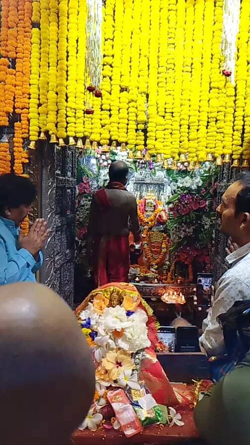 #haridwar : नवरात्रि के दूसरे दिन मनसा देवी मंदिर से प्रता कालीन आरती दर्शन : देखें वीडियो
Haridwar Stambh Vasudev