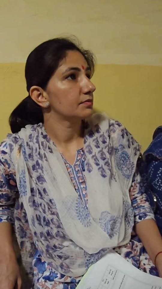जिला परिषद भाजपा प्रत्याशी प्रभा चौधरी ने वार्ड संख्या 10 से दाखिल किया अपना नामांकन।
BJP Rajasthan BJP Barmer Swaroop Singh Khara Aduram Meghwal K.K. Vishnoi @parbha chodhari