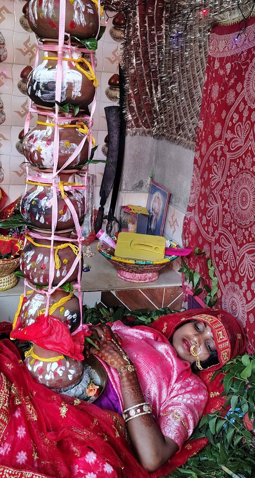 11,कलश स्थापित की संगीता कुमारी <nis:link nis:type=tag nis:id=photography nis:value=photography nis:enabled=true nis:link/> <nis:link nis:type=tag nis:id=photographychallenge nis:value=photographychallenge nis:enabled=true nis:link/> <nis:link nis:type=tag nis:id=photographychallengechallenge nis:value=photographychallengechallenge nis:enabled=true nis:link/> <nis:link nis:type=tag nis:id=maadurga nis:value=maadurga nis:enabled=true nis:link/>