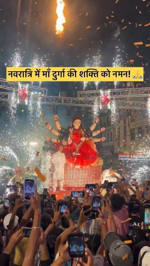 🌺🙏 नवरात्रि विशेष: नारी शक्ति का सम्मान, सुरक्षा और आत्मनिर्भरता! 🙏🌺
माँ दुर्गा की शक्ति को नमन करते हुए, आइए ग्रामीण राजस्थान की उन पहलों को जानें, जो महिलाओं और बेटियों के सशक्तिकरण, शिक्षा, सुरक्षा और बेहतर भविष्य से जुड़ी हैं। ❤️✨
🛡️ महिला सुरक्षा – महिला अपराधों में 10% कमी और 600 कालिका पेट्रोलिंग यूनिट का उल्लेख।
💰 लखपति दीदी योजना – 20 लाख से अधिक महिलाएँ लखपति दीदी श्रेणी में, ऋण सीमा ₹1.5 लाख तक।
🛵 बेटियों की शिक्षा – 45,986 छात्राओं को स्कूटी और 13.85 लाख बालिकाओं को मुफ्त साइकिल।
🤱 मातृत्व स्वास्थ्य – पात्र गर्भवती महिलाओं के लिए ₹6,500 की सहायता और MAA वाउचर योजना के तहत सोनोग्राफी के लिए 5.74 लाख कूपन जारी।
👧 लाडो प्रोत्साहन योजना – पात्र बालिकाओं के लिए ₹1.5 लाख के सेविंग बॉन्ड का प्रावधान।
🔥 रसोई गैस सुविधा – पात्र परिवारों के लिए ₹450 में गैस सिलेंडर।
मुख्यमंत्री श्री भजनलाल शर्मा जी के नेतृत्व में महिला सशक्तिकरण से जुड़ी इन पहलों का संद�