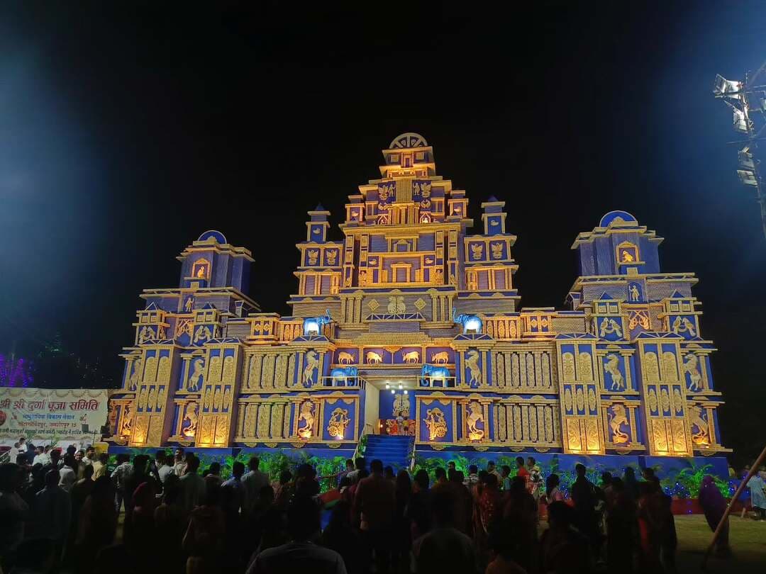 Location - Samudayik Vikas maidan, chhota govindpur
50th anniversary
Golden jubilee celebration 🎉
#welcometojamshedpur #jamshedpur #durgapuja