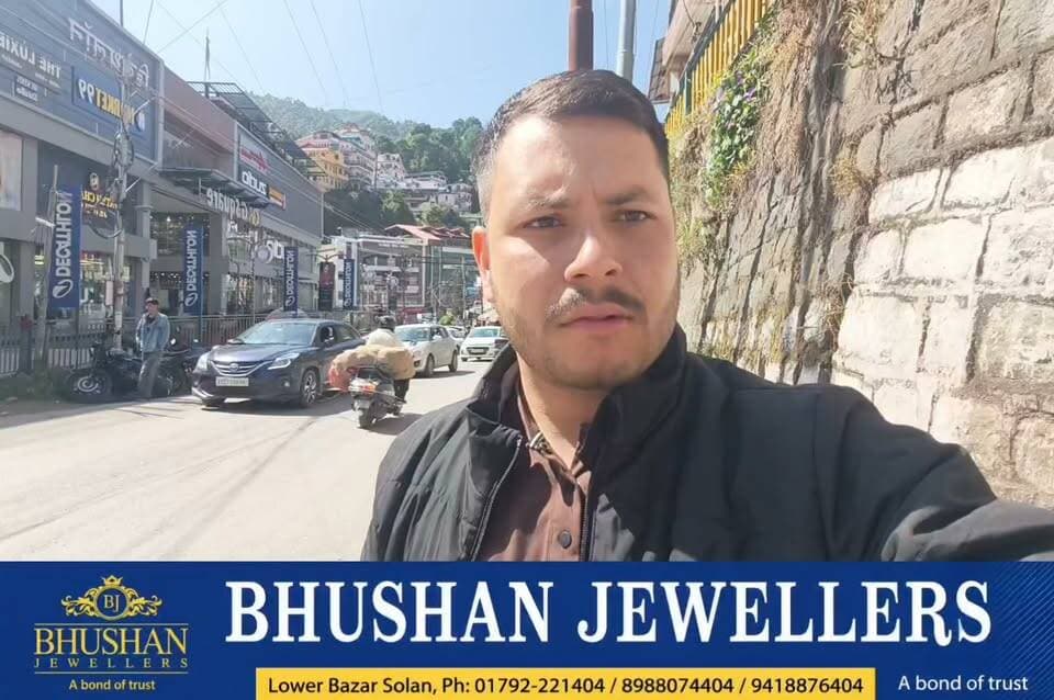 एक गढ्ढा 100 उग्रवादियों के बराबर होता है... क्या किसी बड़ी अनहोनी के बाद जागेगा संबंधित विभाग... कई दिनों से राजगढ़ रोड़ पर गड्ढा जस का तस...