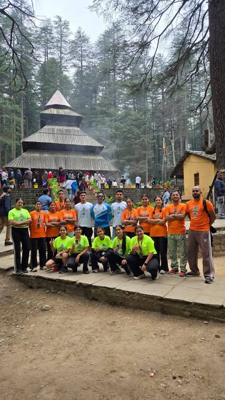 1 HP Air Squadron NCC Cadets Make Their Mark at Himalayan Marathon
Kullu Times
Demonstrating exceptional endurance, discipline, and determination, 37 cadets of 1 HP Air Squadron NCC, Kullu, participated enthusiastically in the Himalayan Marathon, organised by the Manali Hoteliers Association in Manali on October 11, 2026.
The marathon featured four categories: the 5 km Fun Run, 10 km run, 21 km half marathon, and 42 km full marathon. The NCC contingent showcased remarkable sporting spirit across all categories, with 14 cadets (12 boys and 2 girls) taking on the challenging 42 km full marathon, 12 cadets (5 boys and 7 girls) participating in the 21 km half marathon, 9 cadets (1 boy and 8 girls) in the 10 km run, and 2 cadets (1 boy and 1 girl) in the 5 km Fun Run.
A proud highlight of the event was the successful completion of the gruelling 42 km full marathon by the participating cadets, reflecting their physical endurance, mental resilience, and unwavering determination.
The cadets received encouragement from their Commanding Officer, Wing Commander Kunal Sharma, and Sergeant Mandeep, who attended to support the contingent and also participated in the marathon, exemplifying leadership through personal involvement.
The squadron’s participation embodied the core NCC values of discipline, perseverance, and teamwork. By embracing this demanding sporting challenge against the magnificent Himalayan backdrop, the cadets brought pride to their unit and demonstrated their commitment to fitness, adventure, and excellence.
The achievement stands as a testament to the indomitable spirit of 1 HP Air Squadron NCC, Kullu—where challenges are embraced and limits are pushed.