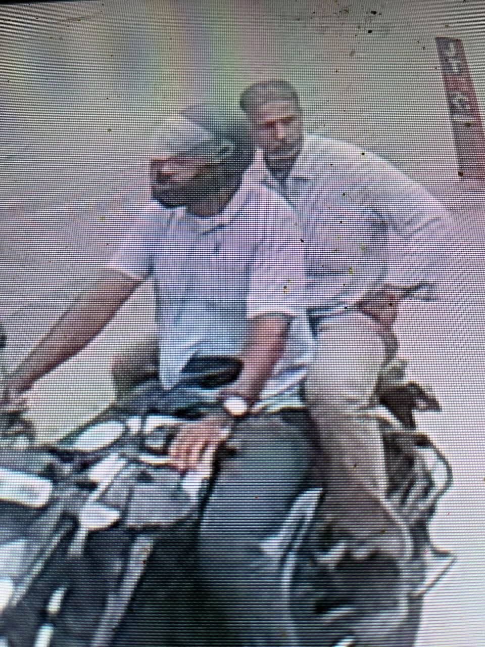 फर्जी पुलिसकर्मी बनकर आभूषण ठगने वाले गिरोह से होशियार
