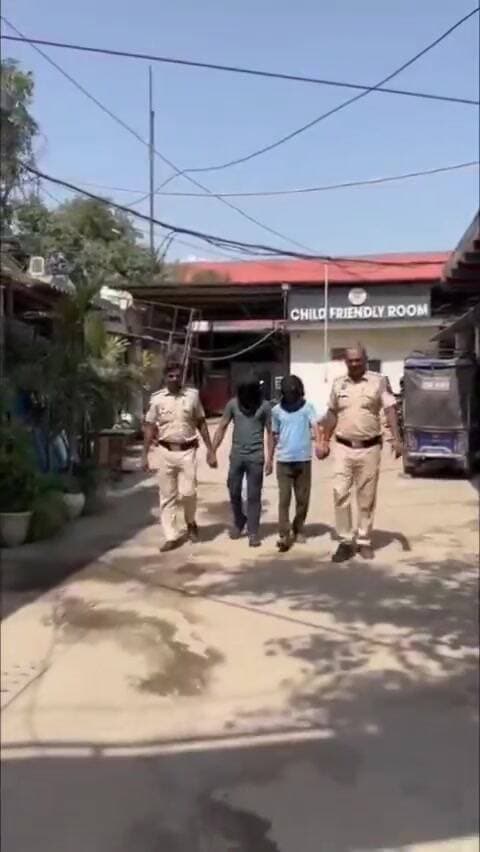 रोहिणी: अलीपुर में मोबाइल स्नैचिंग के आरोपियों से 15 फोन बरामद, दो गिरफ्तार