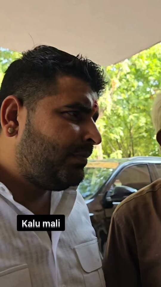बाड़मेर डिस्कॉम के अधिकारियों को शिव MLA रविन्द्र सिंह भाटी की चेतवानी।
Ravindra Singh Bhati BJP Rajasthan BJP Barmer